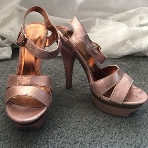 Colin Stuart Metallic Pink Platform Heels